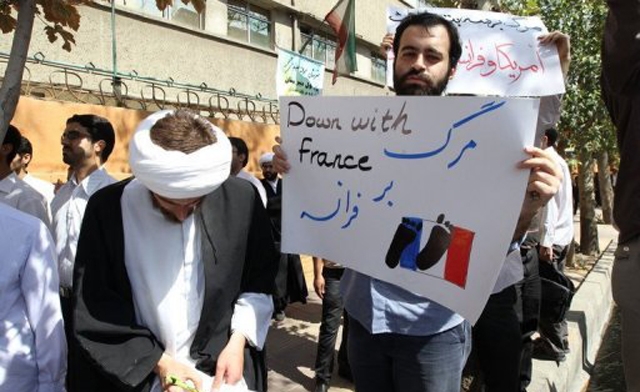 protest-in-tehran-persian-herald
