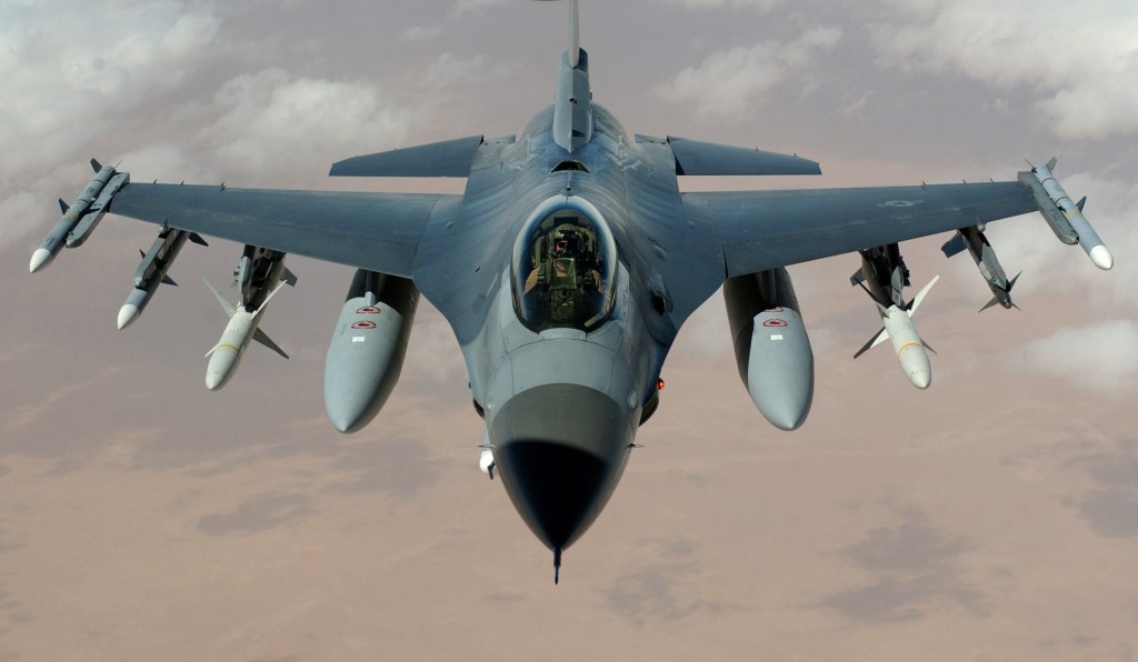 us-f16-fighter-jet-persian-herald