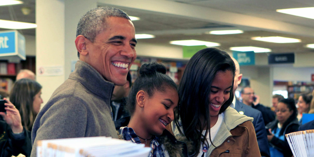 Obama Visits Local Bookstore On Small Business Saturday